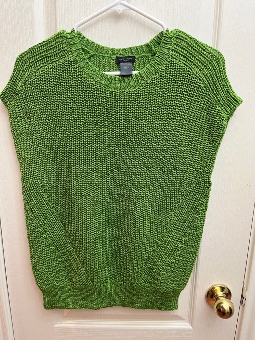 Ann Taylor Factory Green Knit Scoop-Neck Cap Sleeve Sweater